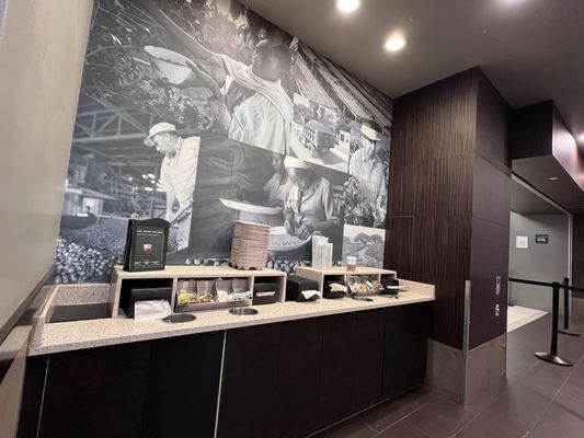 Starbucks by null
