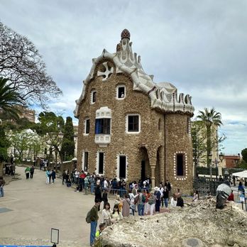 Parc Güell - Parks Near Me - Barcelona, B