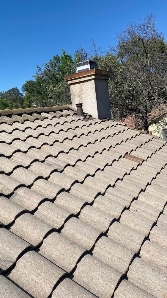 Slide of Frontline Roofing