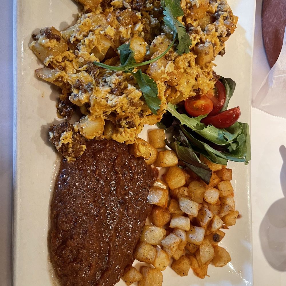 ARMANDOS - Papa con huevo y chorizo - Mexican Near Me - Houston, Texas