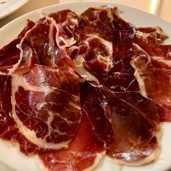 Dos Besos - Jamón Ibérico - Spanish Near Me - Pasadena, California