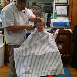 Rich's Barber Shop - Professional licensed barber