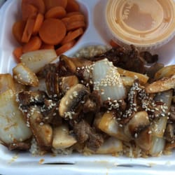 Phan Japanese Express - Yakiniku with mushrooms, rice and sweet carrots