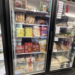 Las Carolinas Supermarket - Arepas, tequeños, plátanos congelados, yuca