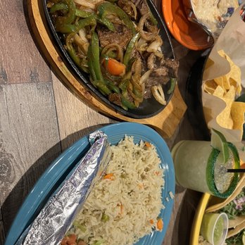 Uncle Jalapeno - Fajitas with homemade tortillas - Mexican Near Me - Herndon, Virginia