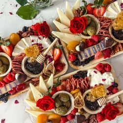Honey & Olive - Sweetheart Valentine's Day Boards