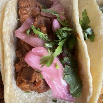 El Borracho - Jackfruit cochinitas pibil - Vegan Near Me - Seattle, Washington El Borracho - Jackfruit cochinitas pibil - Vegan Near Me - Seattle, Washington