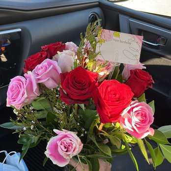Maggie's Flowers - Florists Near Me - San Fernando, California Maggie's Flowers - Florists Near Me - San Fernando, California