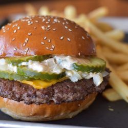 Chomp Kitchen & Drinks