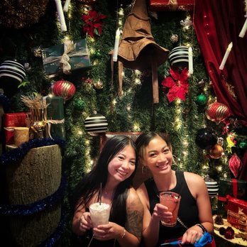 The Christmas Bar - Pop-Up Restaurants Near Me - Honolulu, Hawaii