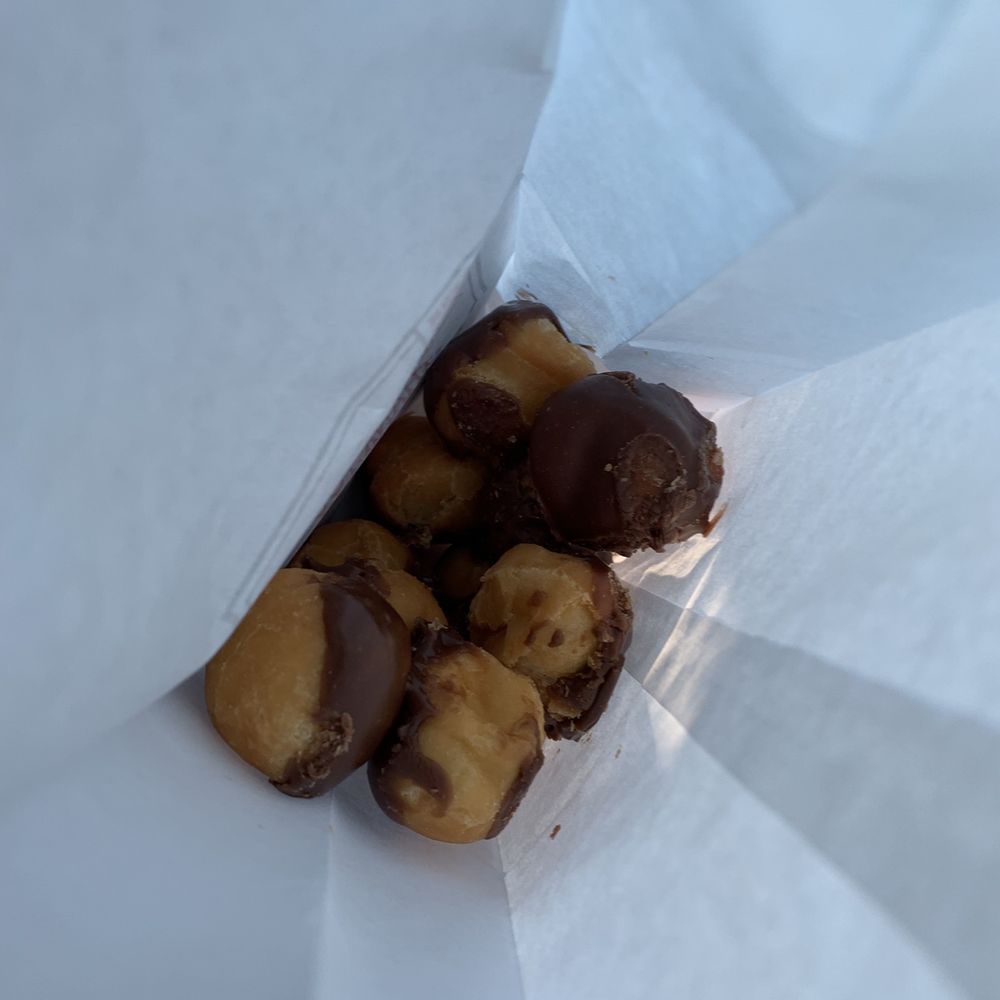 Donut Palace - Donuts Near Me - Dallas, Texas