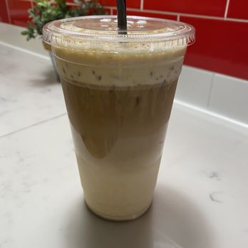 Le Petit Paris - Mandarin - Iced pumpkin spice latte with pumpkin spice foam! So basic and so so good! - French Near Me - Jacksonville, Florida Le Petit Paris - Mandarin - Iced pumpkin spice latte with pumpkin spice foam! So basic and so so good! - French Near Me - Jacksonville, Florida