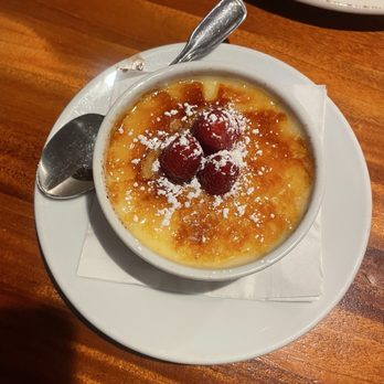 Bluewater Grill Seafood Restaurant Redondo Beach - Crème brûlée - Seafood Near Me - Redondo Beach, California