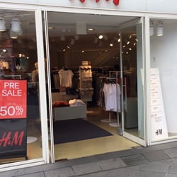 福屋広島駅前店5階紳士服・紳士靴・かばんのフロア紳士服ニュー