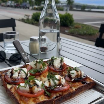 Ruse Brewing Crust Collective - Classic Margarita pizza - Pizza Near Me - Vancouver, Washington Ruse Brewing Crust Collective - Classic Margarita pizza - Pizza Near Me - Vancouver, Washington