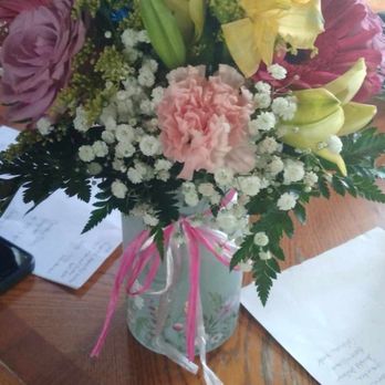 Deb's Floral Design - Florists Near Me - Monroe, Michigan