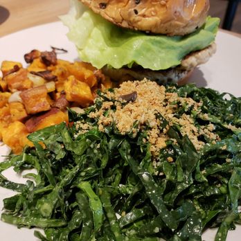 True Food Kitchen - Turkey burger with kale salad and sweet potatoes - Vegetarian Near Me - Naples, Florida True Food Kitchen - Turkey burger with kale salad and sweet potatoes - Vegetarian Near Me - Naples, Florida