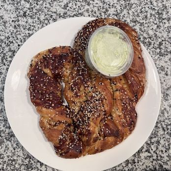 Cafe Babette - Cretzel - Bakeries Near Me - Indianapolis, Indiana