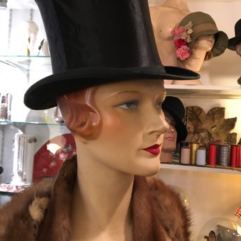 Les Hangars St Michel - Antiques Near Me - Bordeaux, 33