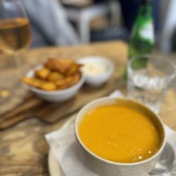 Taberna Lebre - The soups of the day are always creative and they never disappoint!!!