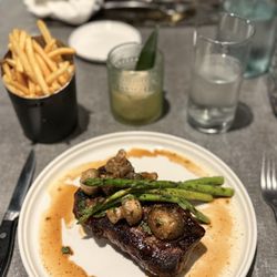 Saté: A New American Experience  - Steak and fries