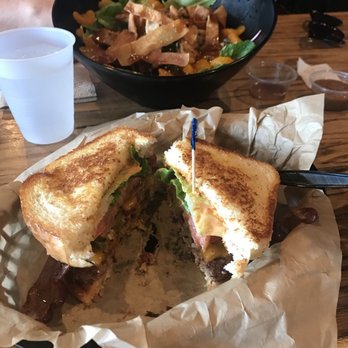 LA Burger - Burgers Near Me - Richardson, Texas