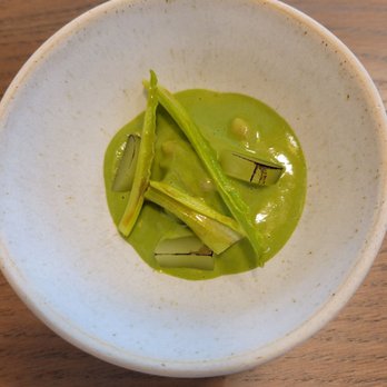 AÜRT - Razor clam with green curry - Signature Cuisine Near Me - Barcelona, B