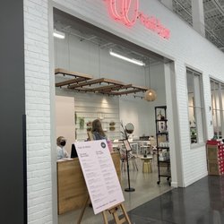 DSW Designer Shoe Warehouse - Spa inside DSW?