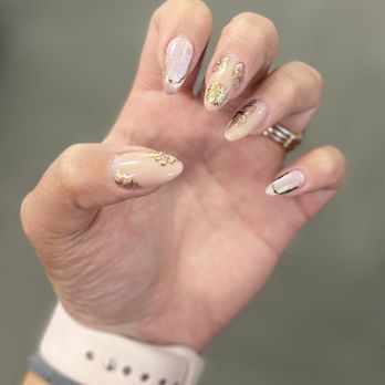 Star Nails - Santee - Pink and gold nails to match a dress for an event - Nail Salons Near Me - Santee, California