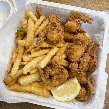 Crab World Seafood - 10 Fried Shrimp Basket - Cajun/Creole Near Me - Washington, DC, District of Columbia Crab World Seafood - 10 Fried Shrimp Basket - Cajun/Creole Near Me - Washington, DC, District of Columbia