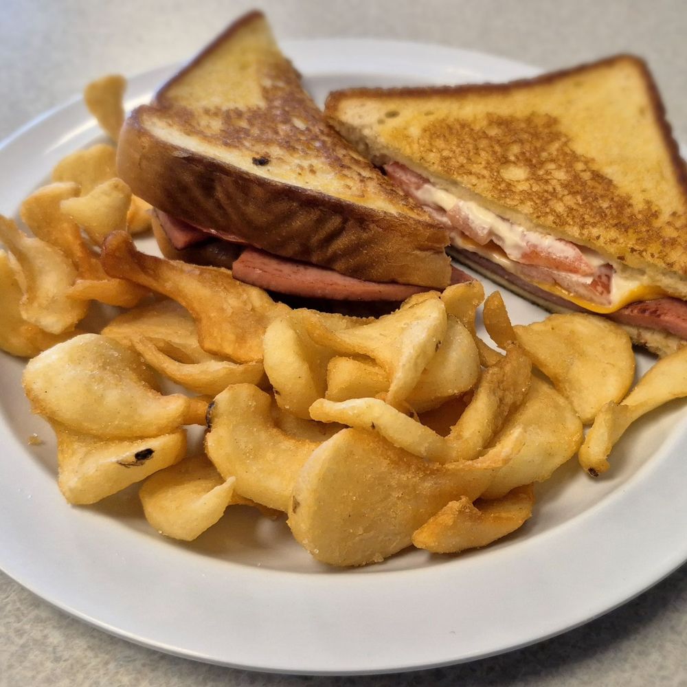 Better Days Diner - Spring Hill - Fried Bologna Sandwich with Fries - Breakfast & Brunch Near Me - Spring Hill, Tennessee Better Days Diner - Spring Hill - Fried Bologna Sandwich with Fries - Breakfast & Brunch Near Me - Spring Hill, Tennessee