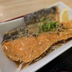 Supreme Salmon (garlic salmon)