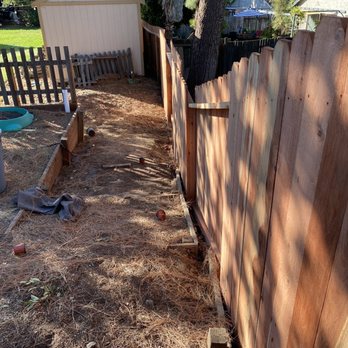 Fence Lifts - Fences & Gates Near Me - Roseville, California
