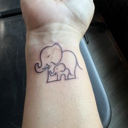 Divine Moment Tattooing - Momma and baby elephant
