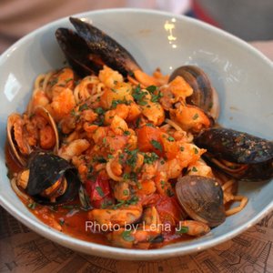 MAR MUNTANYA - Updated February 2026 - 493 Photos & 212 Reviews - 170 S