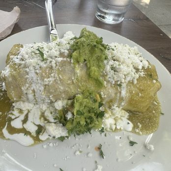 Cafe Vida - El Grande Steak Burrito - Breakfast & Brunch Near Me - Culver City, California Cafe Vida - El Grande Steak Burrito - Breakfast & Brunch Near Me - Culver City, California