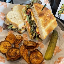 Delly Up - Great BLT with pimento cheese on toasted sourdough.