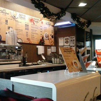 McDonald's - Breakfast/pastry/bakery area - Fast Food Near Me - Nice, 06