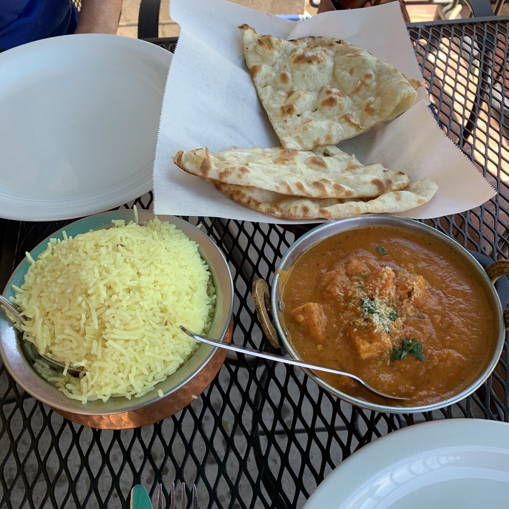 Spice Kitchen - Chicken Madras & Plain Naan - Indian Near Me - Parker, Colorado Spice Kitchen - Chicken Madras & Plain Naan - Indian Near Me - Parker, Colorado