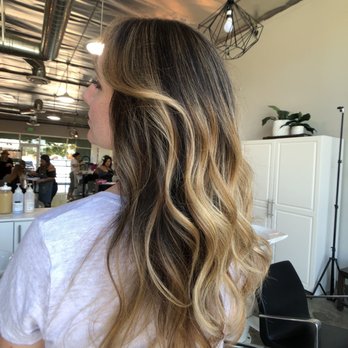 Salon 1506 - IG: @hello.christie Text for appointments: 909-636-1519 - Hair Stylists Near Me - Placentia, California Salon 1506 - IG: @hello.christie Text for appointments: 909-636-1519 - Hair Stylists Near Me - Placentia, California