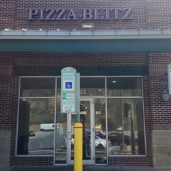 Pizza Blitz Of Quarry Lake