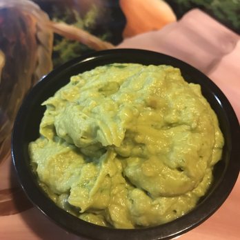 Dos Amigos - Guacamole - not made in the restaurant - Mexican Near Me - Rio Grande, New Jersey