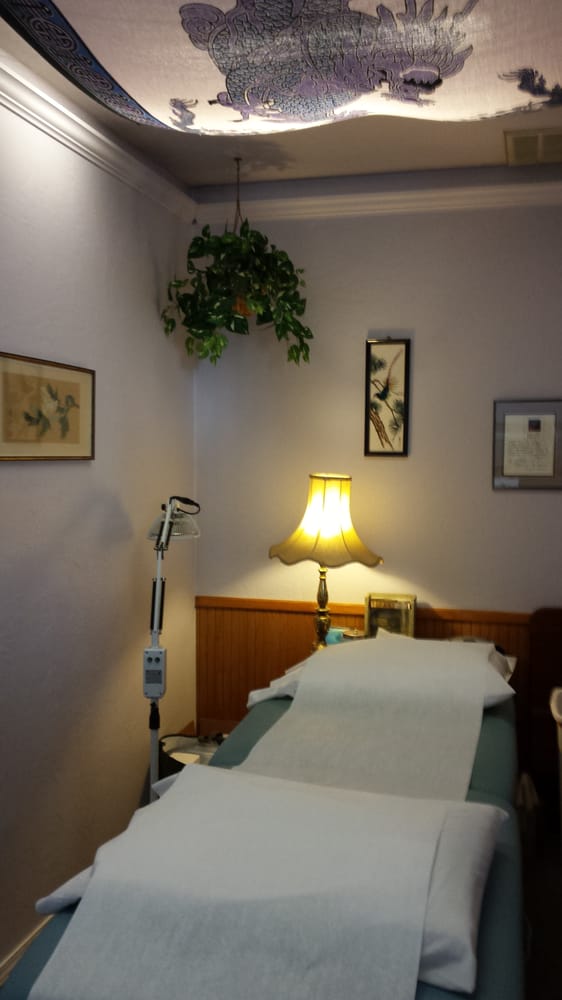 ACUPUNCTURE AT RIVERSIDE Updated September 2024 957 SE 7th St