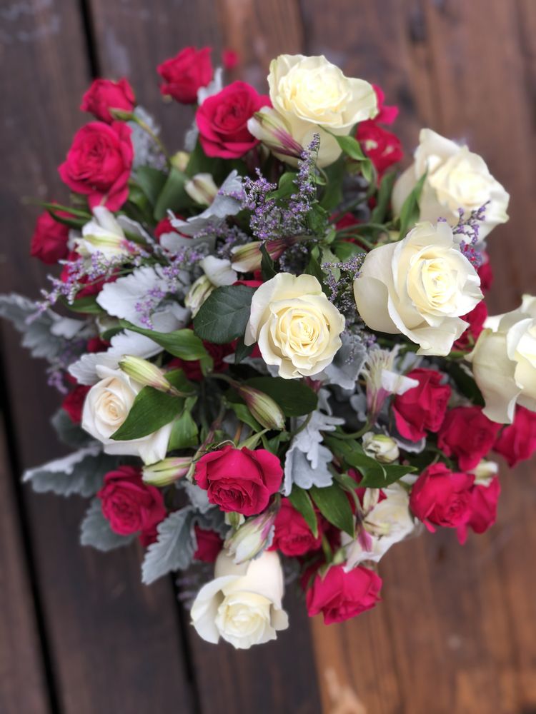 FLOWERS BY MARY ANN Updated September 2024 29 Photos 3787 W