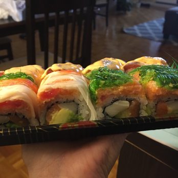 Oishi - Fusion roll - Japanese Near Me - Syracuse, New York
