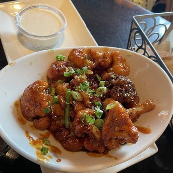 The Cheesecake Factory - Korean Fried Cauliflower - Desserts Near Me - Pittsburgh, Pennsylvania The Cheesecake Factory - Korean Fried Cauliflower - Desserts Near Me - Pittsburgh, Pennsylvania