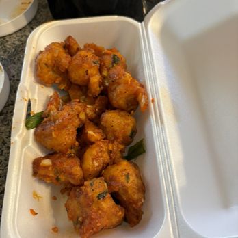 The Curry Leaf - garlic cauliflower - Indian Near Me - Camarillo, California The Curry Leaf - garlic cauliflower - Indian Near Me - Camarillo, California