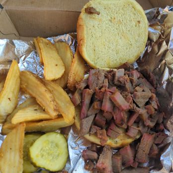 Famous Dave's BBQ - Just picked up my Texas Beef Brisket sandwich and there is zero sauce or condiments... It's literally dry beef on dry bread. - Barbeque Near Me - Modesto, California Famous Dave's BBQ - Just picked up my Texas Beef Brisket sandwich and there is zero sauce or condiments... It's literally dry beef on dry bread. - Barbeque Near Me - Modesto, California