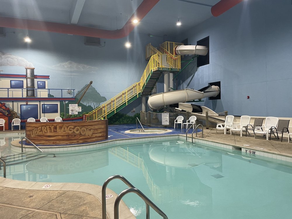 SLEEP INN & SUITES INDOOR WATERPARK 75 Photos & 35 Reviews 1840 N