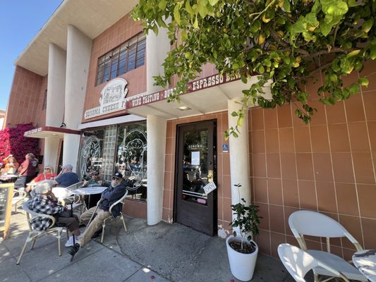 Sonoma Cheese Factory by null